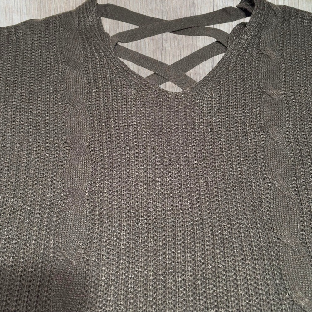 Extra Long V-Neck Sweater XL Stiletto Long Sleeves Olive Green Open Back - Picture 3 of 9